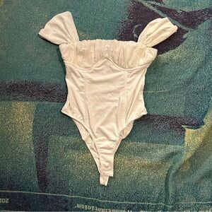 Princess Polly Bodysuit sz 6